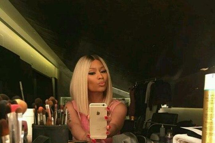 Nicki Minaj blonde