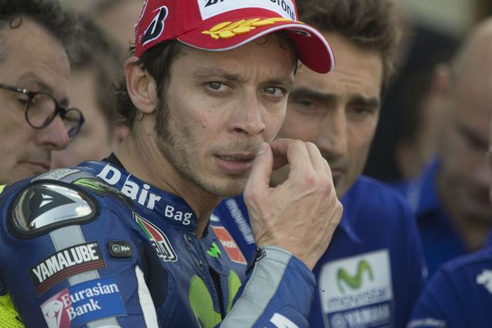 ___4329950___https:______static.pulse.com.gh___webservice___escenic___binary___4329950___2015___11___5___18___valentinorossicropped_6lzwwm85cpq61ls0u1bd7zwph_1