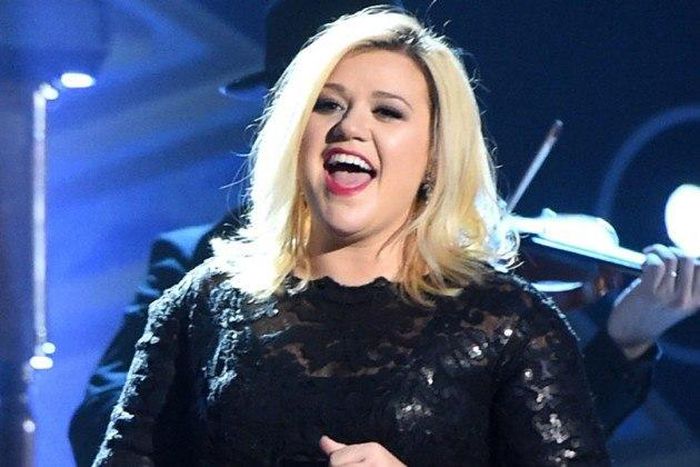 Kelly Clarkson is pregnant again