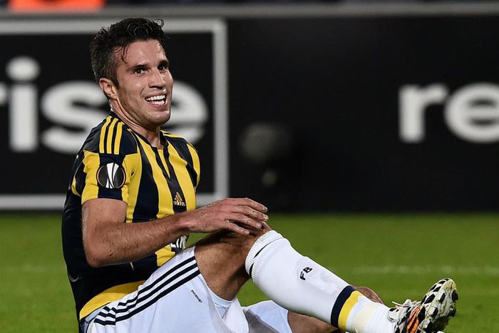 ___4326994___https:______static.pulse.com.gh___webservice___escenic___binary___4326994___2015___11___24___22___robinvanpersie-cropped_1f5ca3rcu2fqi1knkv221zml73