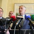 Northern Ireland parties begin talks to avert government collapse