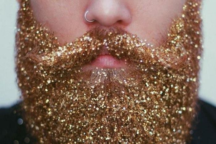 Beardie gang men are now covering their beards in glitter for Christmas