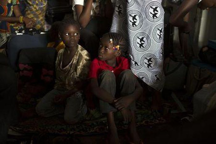 Violence, refugees pile pressure on Cameroonian communities: U.N