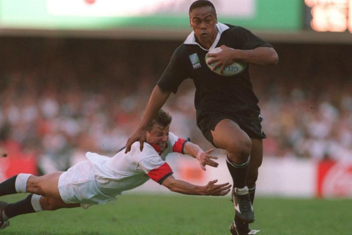 ___4371858___https:______static.pulse.com.gh___webservice___escenic___binary___4371858___2015___11___18___18___rob-andrew-jonah-lomu-cropped_1s3mnaxumdlvu1ajtbjiy8dg0d_2