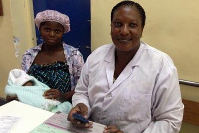 Tanzania rolls out birth registrations by mobile phone