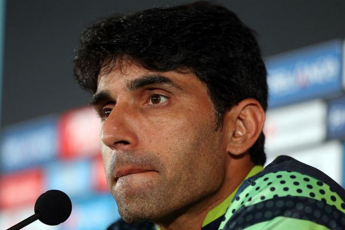 ___4172485___https:______static.pulse.com.gh___webservice___escenic___binary___4172485___2015___9___16___15___misbahulhaq-cropped_48rfu597t5nh1egb7ptoyjm80_1