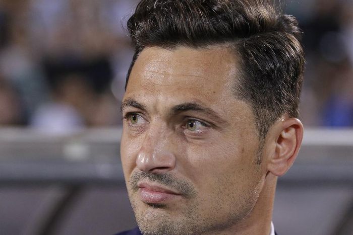 ___4080108___https:______static.pulse.com.gh___webservice___escenic___binary___4080108___2015___8___18___8___mirel-radoi-cropped_u5z6uichrnzp13yvc0u2fnb0f_1