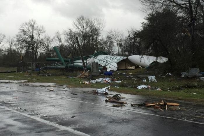Tornadoes kill 3, injure dozens in Louisiana, Mississippi