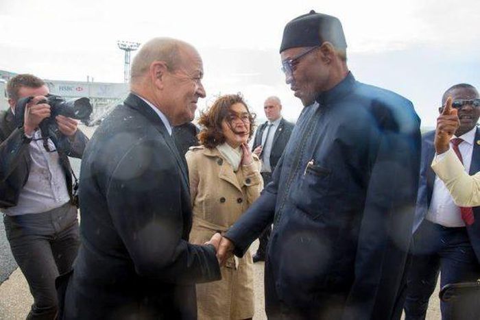 President Muhammadu Buhari arrives in France on September 14, 2015