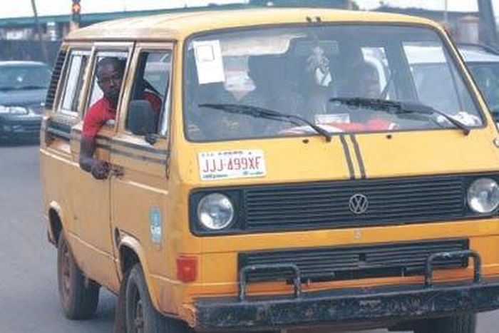 Lagos bus conductor docked for assaulting traffic warden, food vendor