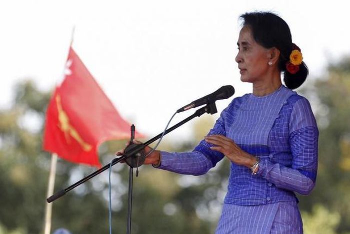 Myanmar's Suu Kyi campaigns in home constituency as poll battle heats up