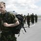 British troops arrive at Pristina airport 24 May, 2008. Britain had agreed to a NATO request to send a 600-strong reserve battalion to bolster an alliance peacekeeping force in Kosovo.