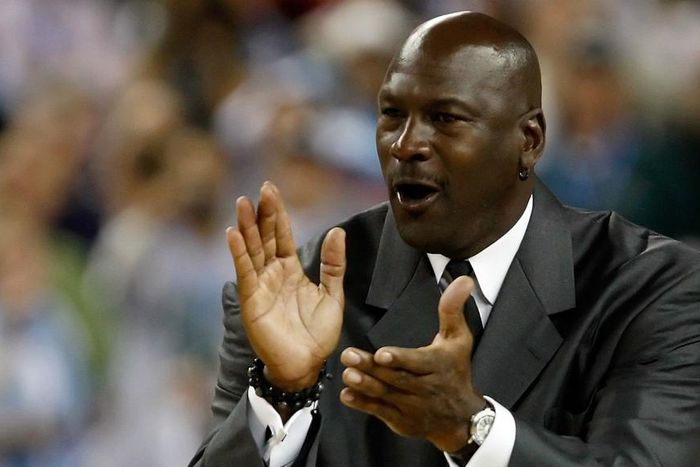 ___3986226___https:______static.pulse.com.gh___webservice___escenic___binary___3986226___2015___7___18___8___michael-jordan_1o9nyqfgnzwel1mrkmbdavsqzx_1