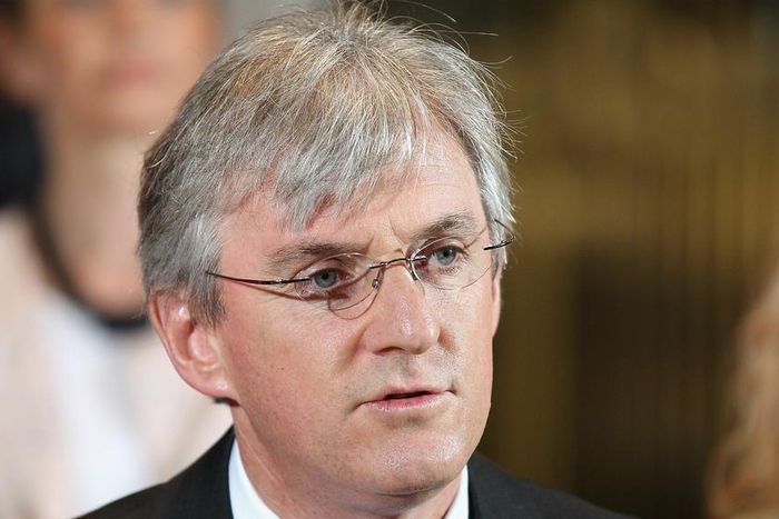 ___4365343___https:______static.pulse.com.gh___webservice___escenic___binary___4365343___2015___11___17___14___stevenlowy-cropped_1b9adrdydmq7a1mttbi1pufytq_1