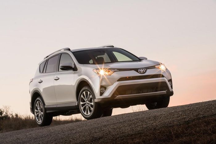 8. Toyota RAV4: 352,139. +11.6%.