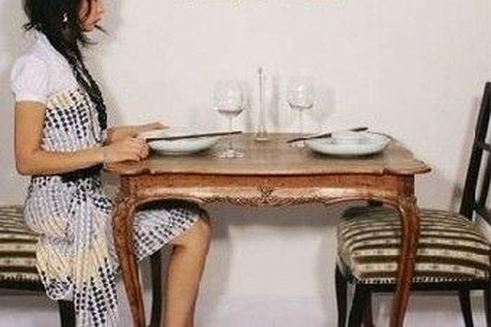 ___2519108___https:______static.pulse.com.gh___webservice___escenic___binary___2519108___2013___11___4___17___Date-Lonely-Girl-at-Black-Day