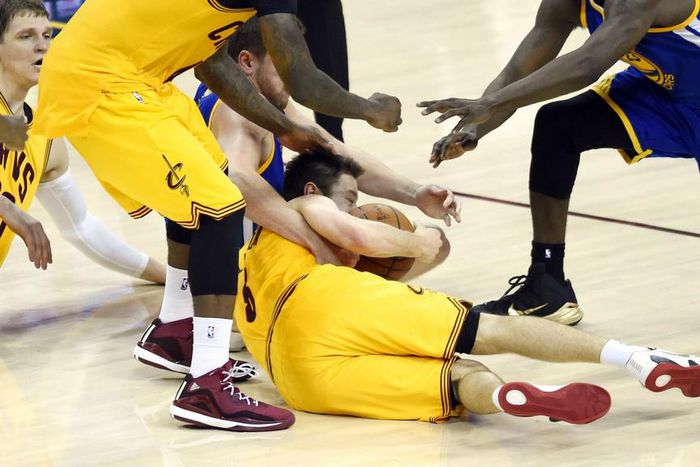 ___3847607___https:______static.pulse.com.gh___webservice___escenic___binary___3847607___2015___6___10___16___matthew-dellavedova-cropped_1hs0berxh0zd91bv83a5jk35p9