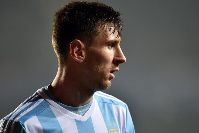 ___3925639___https:______static.pulse.com.gh___webservice___escenic___binary___3925639___2015___7___1___15___lionelmessi-cropped_k67d8uw7y0n14pdpqg3549yl_1