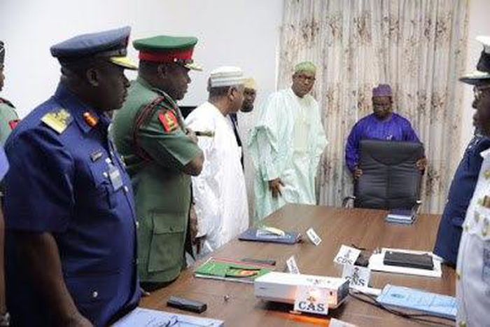 President Muhammadu Buhari meets with service chiefs