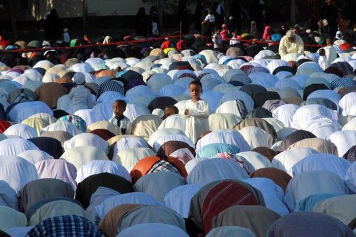 Muslim faithful praying at the Tononoka Grounds to mark Idd-ul Fitr on July 17, 2015. The Chief Kadhi had announced the celebrations should be held on July 18, 2015, but many Muslims defied his announcement.