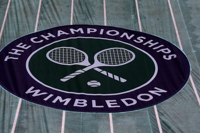 Centre Court evacuated due to suspected electrical fault