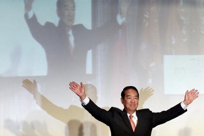 China warns Taiwan against return to "evil ways" of independence