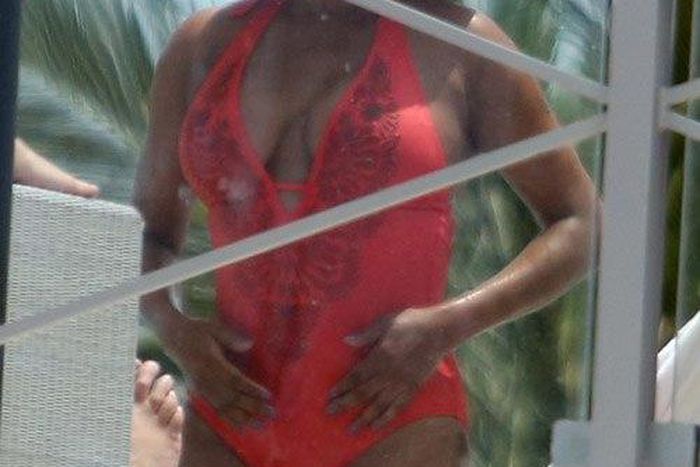 Vivica A. Fox in Miami