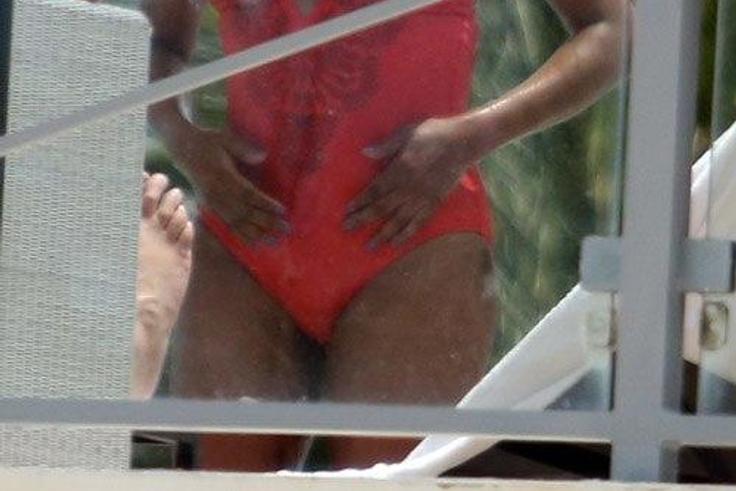 Vivica A. Fox in Miami
