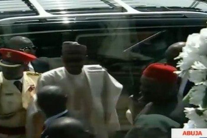 ___3808290___https:______static.pulse.com.gh___webservice___escenic___binary___3808290___2015___5___29___11___Buhari...