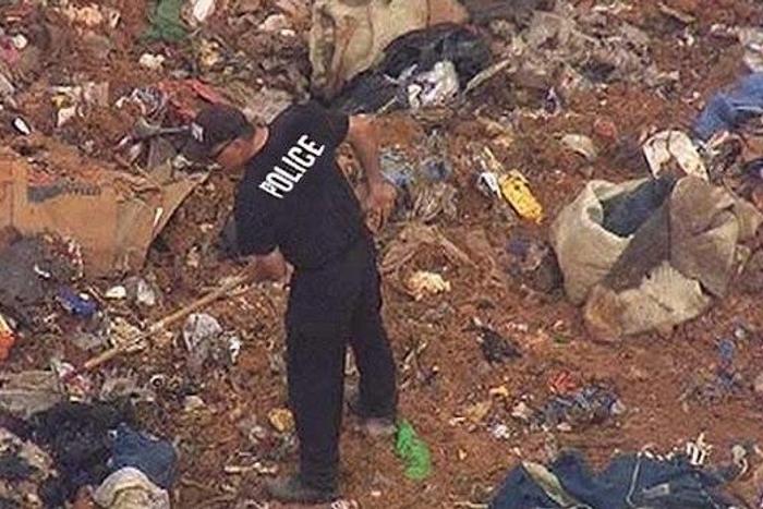 Police searching for abandoned baby in dumpsite