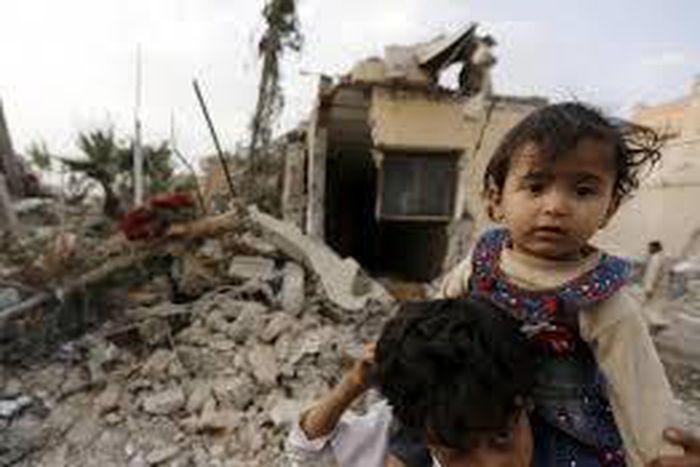 Saudi-led planes attack Yemen capital, six reported killed