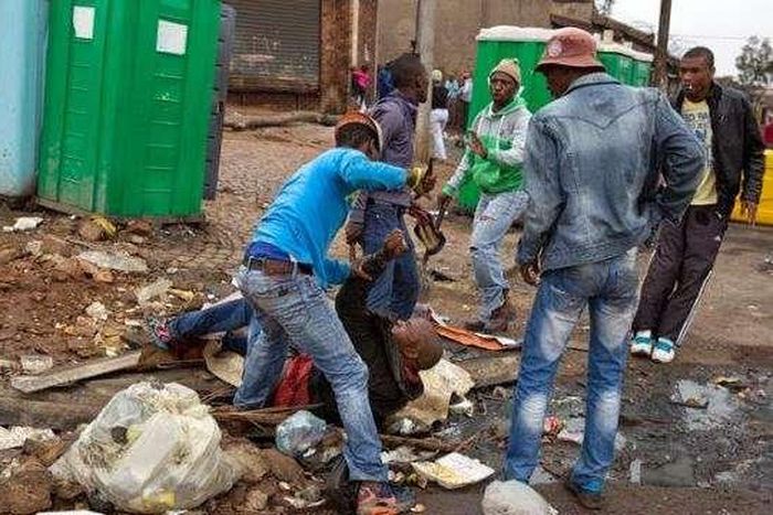 ___3690753___https:______static.pulse.com.gh___webservice___escenic___binary___3690753___2015___4___23___11___Xenophobic-murder-SA-2_1