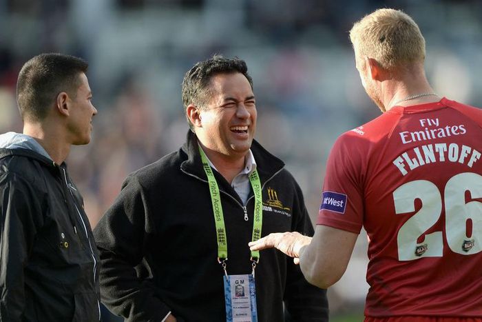 Adam Hollioake: England batsmen should be backed