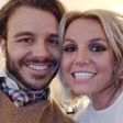 Britney Spears and Charlie Ebersol cuddle up for first couple's selfie
