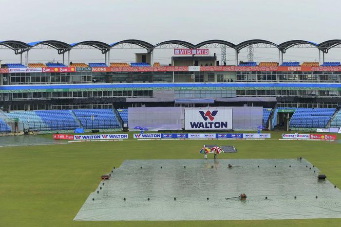 ___4007503___https:______static.pulse.com.gh___webservice___escenic___binary___4007503___2015___7___24___18___zahurahmedchowdhurystadium-cropped_1qtgcoclvs3f31i0bmx8tlb9mt_1