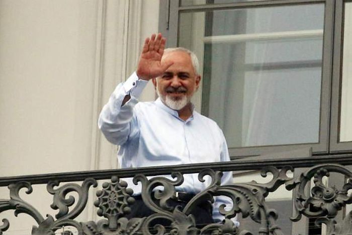 Iran sanctions to "snap back" if it violates nuclear deal - diplomats