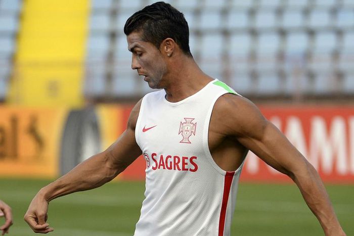 ___3922737___https:______static.pulse.com.gh___webservice___escenic___binary___3922737___2015___6___30___18___cristianoronaldo-cropped_u5y7qkx1seaq1icm0gi8b4ylb