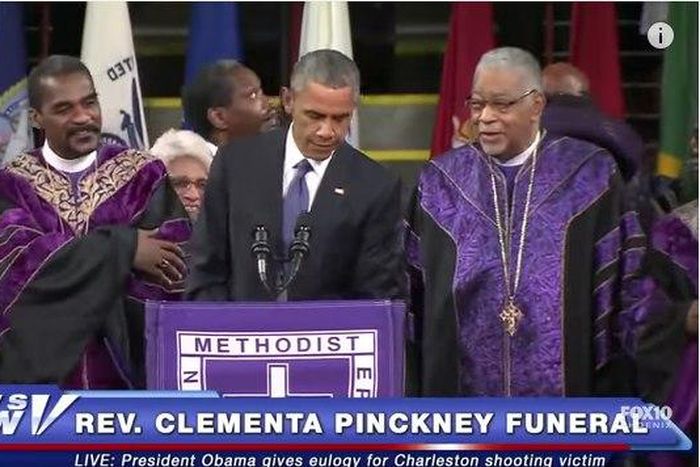 President Obama sings 'Amazing Grace' at Rev. Pinckney's funeral