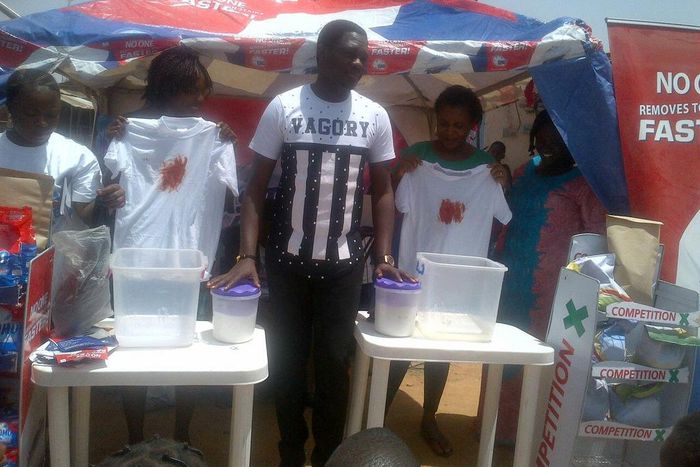 “Referee” Ali Nuhu tells the combatants to get ready for the Ultimate ShowDown.