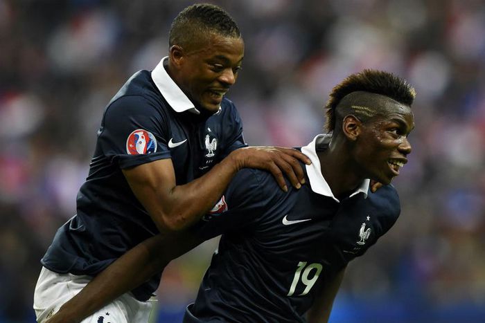 ___3787891___https:______static.pulse.com.gh___webservice___escenic___binary___3787891___2015___5___23___3___patrice-evra-and-paul-pogba-cropped_oi9c4o9gjktn1i24jztlrwz3h_1
