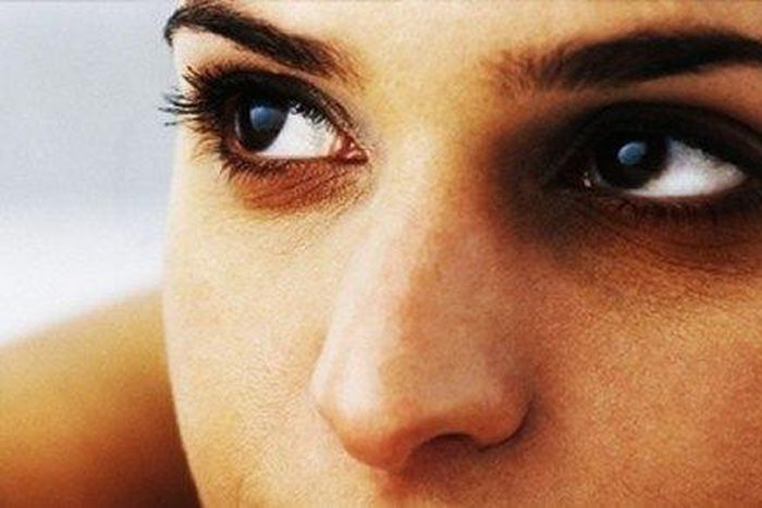 ___3602842___https:______static.pulse.com.gh___webservice___escenic___binary___3602842___2015___3___26___0___under+eye+circles+tipscollection