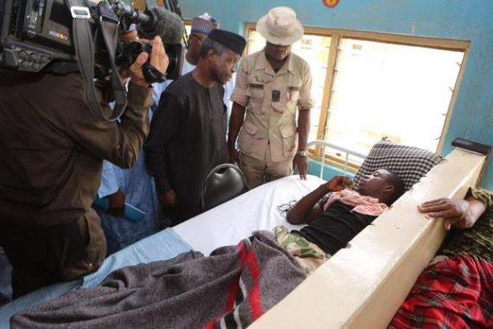 Vice President, Yemi Osinbajo visits injured soldiers in Adamawa