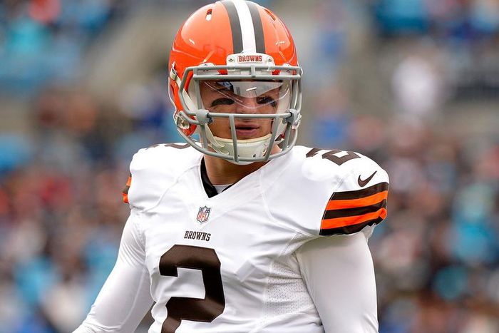 ___3476876___https:______static.pulse.com.gh___webservice___escenic___binary___3476876___2015___5___5___17___johnnymanziel-cropped_7raj3dlno6fz1f2icndzwyen0_1