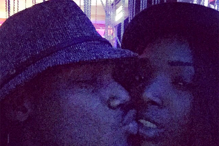 Annie and 2face sharing a kiss