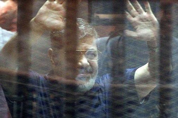 Court postpones Mursi death sentence ruling - state TV