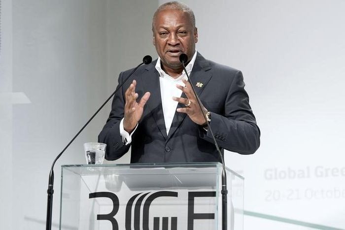 President of Ghana John Dramani Mahama speaks at the Global Green Growth Forum in Copenhagen, October 21, 2014. REUTERS/Keld Navntoft/Scanpix Denmark