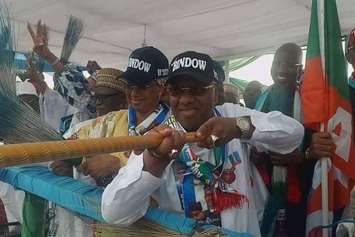 11 governorship candidates defect to APC in Adamawa