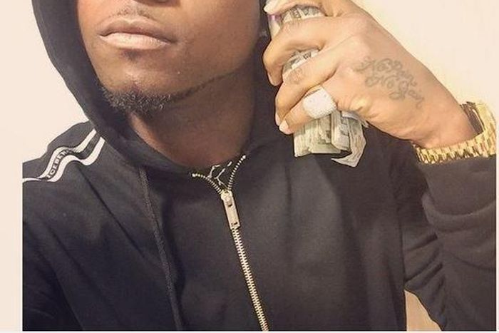 ___3580843___https:______static.pulse.com.gh___webservice___escenic___binary___3580843___2015___3___19___8___davido+2_1