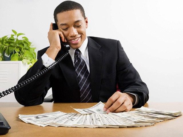 If you're thinking about having a bank account that is full to the brim, you need to invest and keep a positive mind about money.