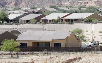A 'Moral Dilemma' After Las Vegas Massacre: Sell the Gunman's Weapons, or Destroy Them